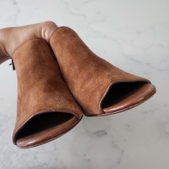 Coach Drew Brown Suede Studded Heels 7.5B - Picture 13 of 16